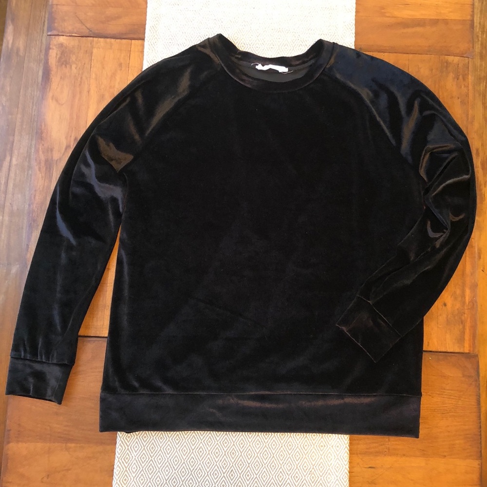 Velvet Crewneck sweater